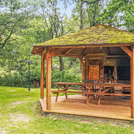4 Bedroom Stunning In *