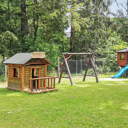 4 Bedroom Stunning In *